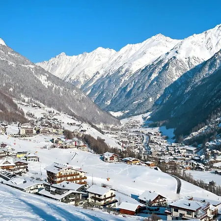 度假居 The Peak By Interhome