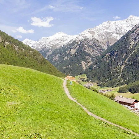 The Peak By Interhome Semesterbostad Sölden